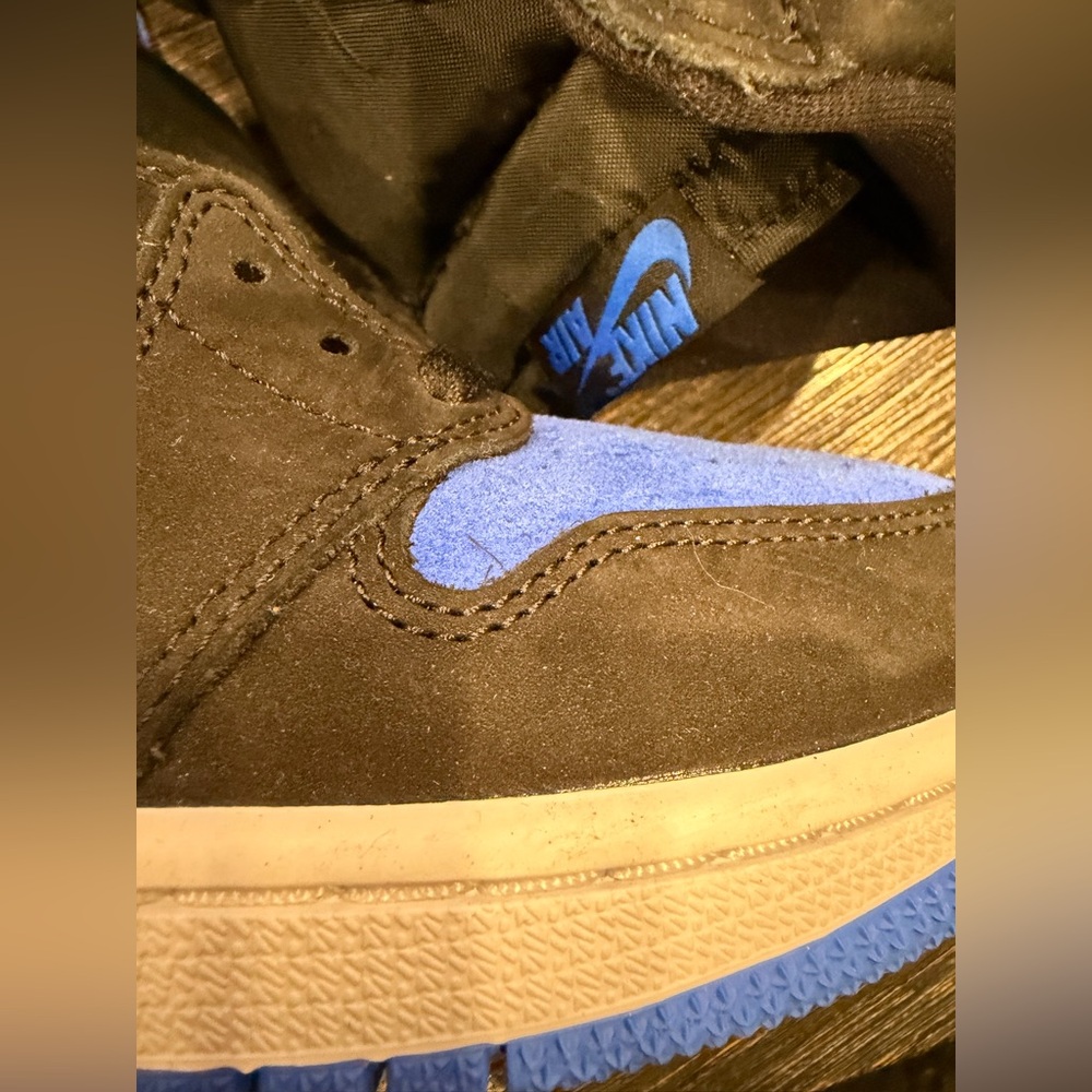 Nike air Jordan 1 Retro high OG size 8.5 Black/Royal Blue-white - Picture 3 of 11